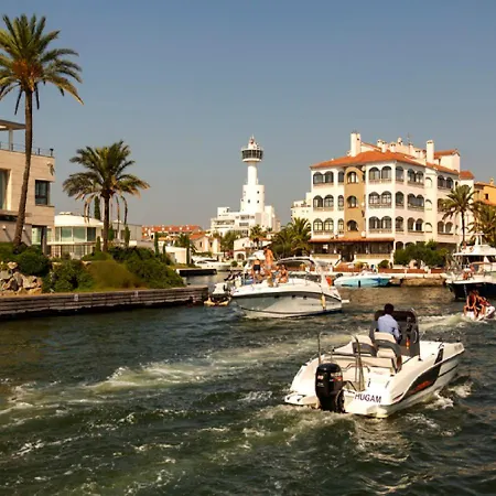 1003 Piso Con Vistas Al Mar By Homeselectspain Apartman Empuriabrava